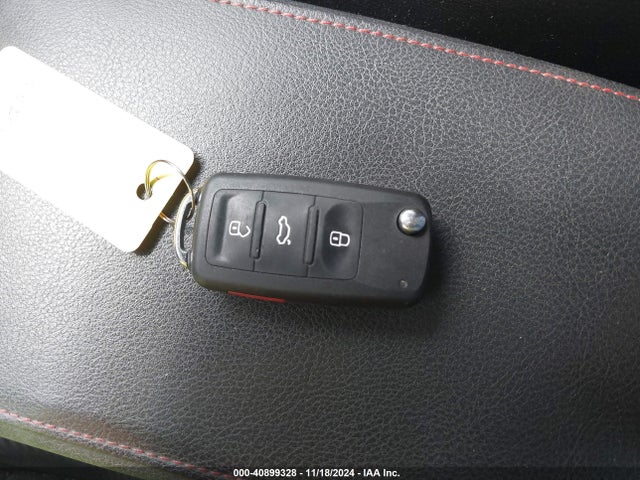 3VW4S7AJ4FM283128 Volkswagen Jetta 2.0t Gli Sel