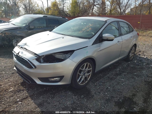 Ford FOCUS SE 2015 1FADP3F24FL302511 Image 2