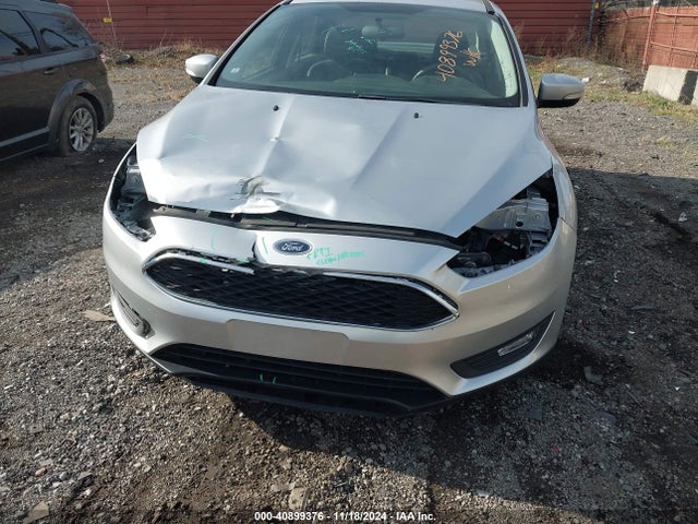 Ford FOCUS SE 2015 1FADP3F24FL302511 Image 6