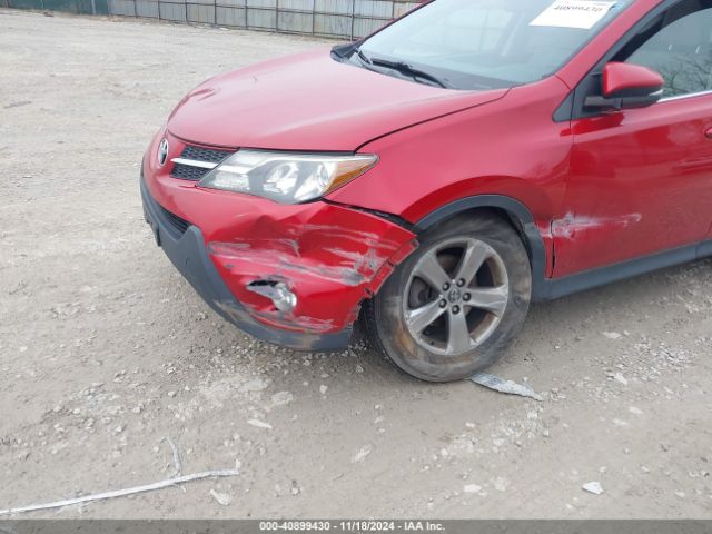 JTMRFREV2FD113027 Toyota Rav4 Xle