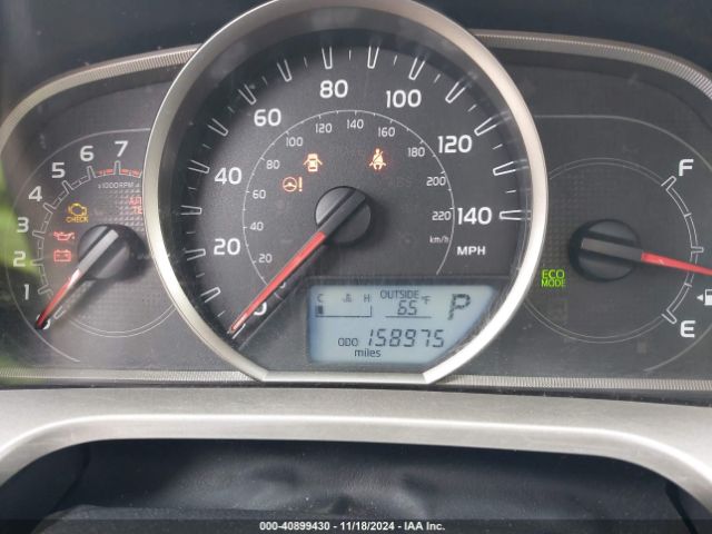 JTMRFREV2FD113027 Toyota Rav4 Xle