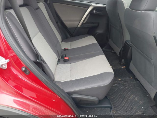 JTMRFREV2FD113027 Toyota Rav4 Xle