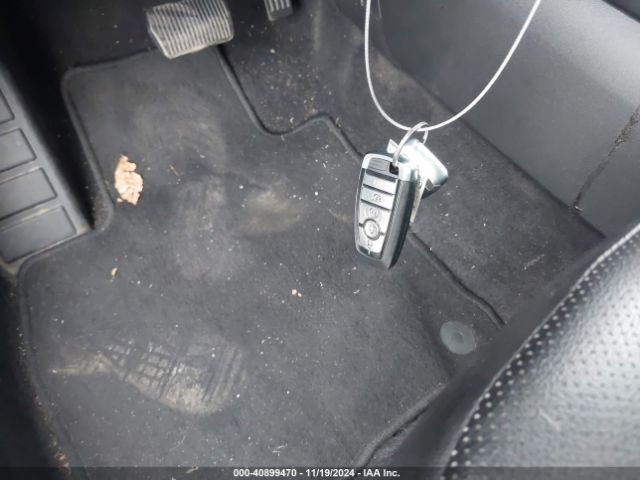 1FMCU9H93NUB09783 Ford ESCAPE SEL
