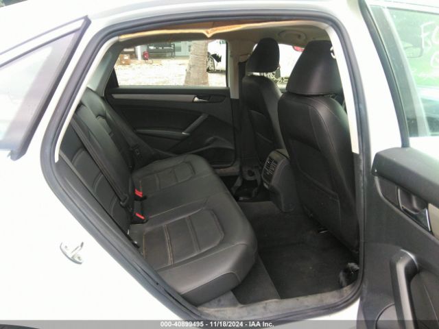 1VWSA7A39MC008428 Volkswagen Passat 2.0t Se