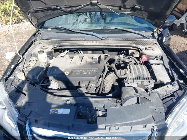 1C3CCBBB8EN119007 Chrysler 200 Touring