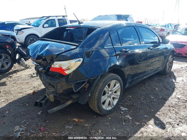 1C3CCBBB8EN119007 Chrysler 200 Touring