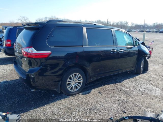5TDYK3DC3GS697173 Toyota Sienna Xle 8 Passenger