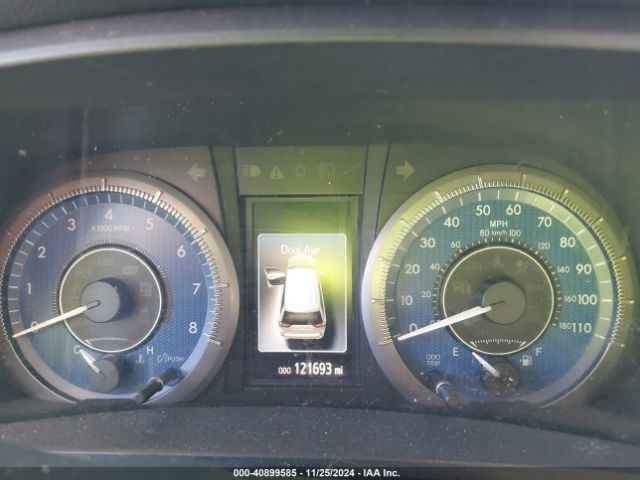 5TDYK3DC3GS697173 Toyota Sienna Xle 8 Passenger