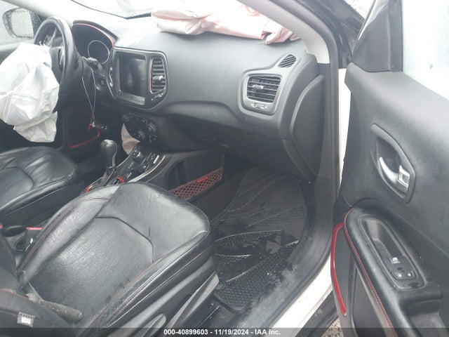 3C4NJDDB7HT597507 Jeep New Compass Trailhawk 4x4