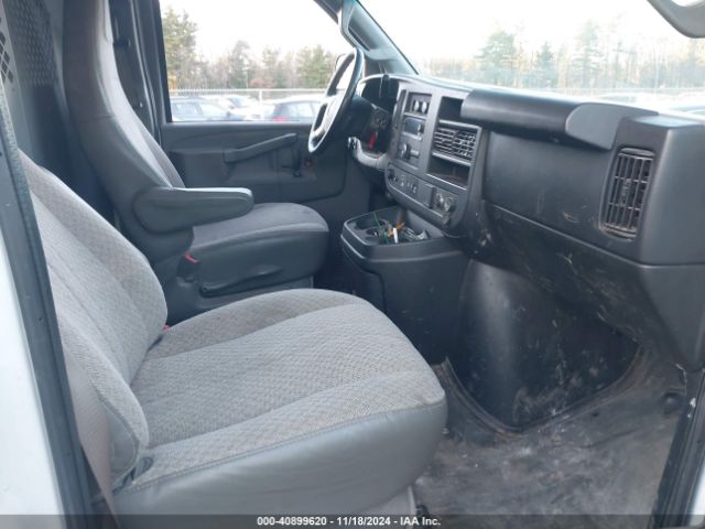 1GCWGAFG0J1333990 Chevrolet Express 2500 Work Van
