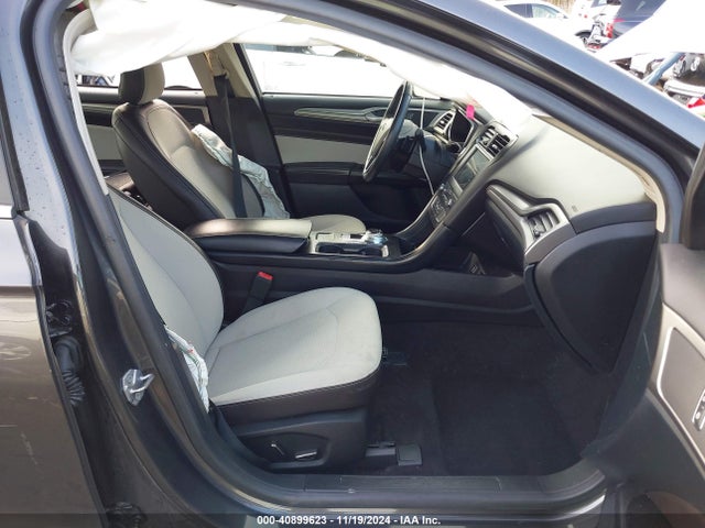 Ford FUSION SE 2019 3FA6P0HD5KR198063 Image 5