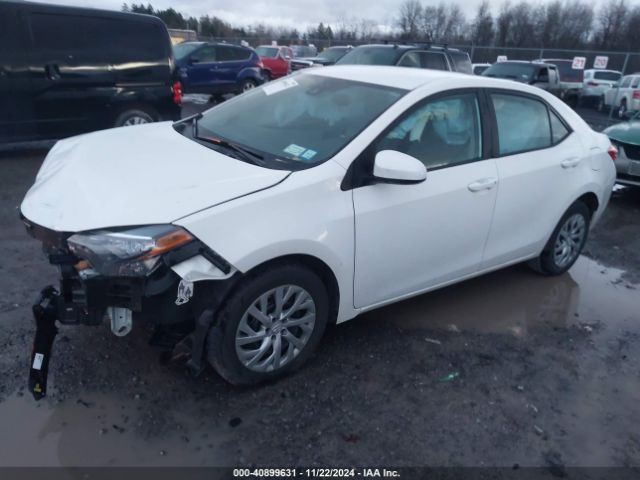 2T1BURHE4JC087300 Toyota COROLLA LE