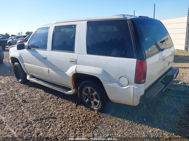 2000 CADILLAC ESCALADE 1GYEK13RXYR165653 Photo 2