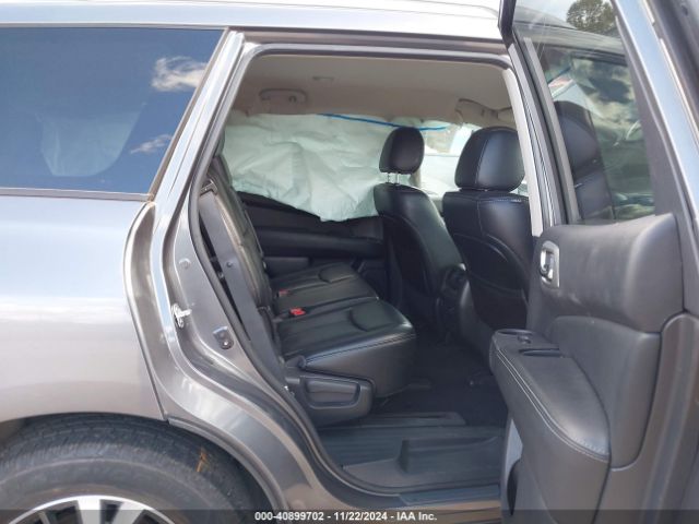 5N1DR2MM8HC605731 Nissan Pathfinder Sl