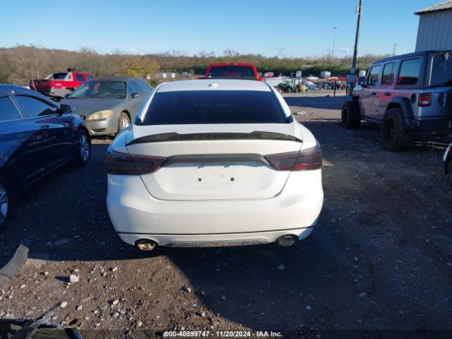 1N4AA6AP4JC394530 Nissan Maxima 3.5 S