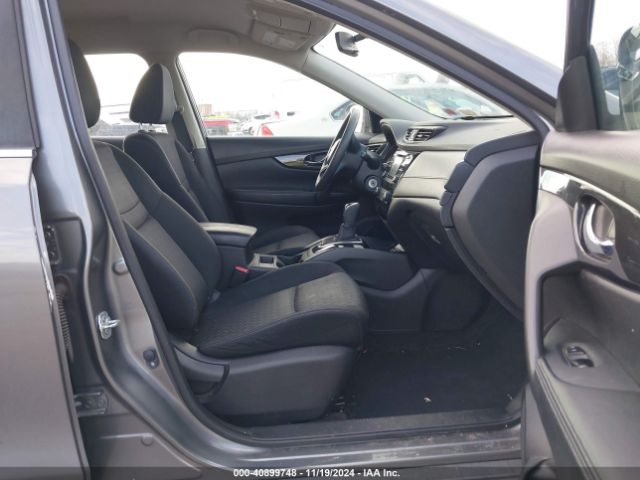 JN8AT2MV2HW007946 Nissan ROGUE S