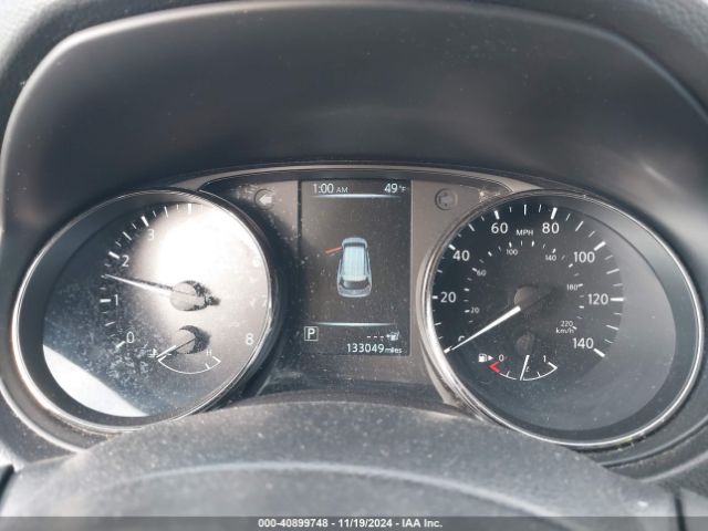 JN8AT2MV2HW007946 Nissan ROGUE S