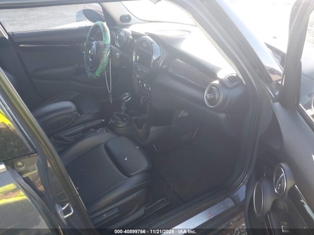 2015 MINI HARDTOP WMWXU3C56F2B59226 Photo 4