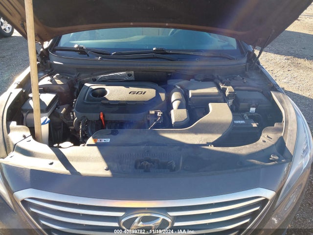 Hyundai SONATA SE 2015 5NPE24AF3FH055323 Image 10