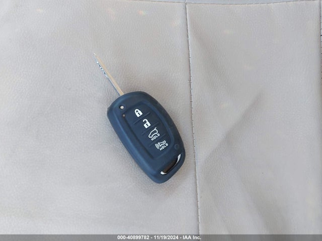 Hyundai SONATA SE 2015 5NPE24AF3FH055323 Image 11