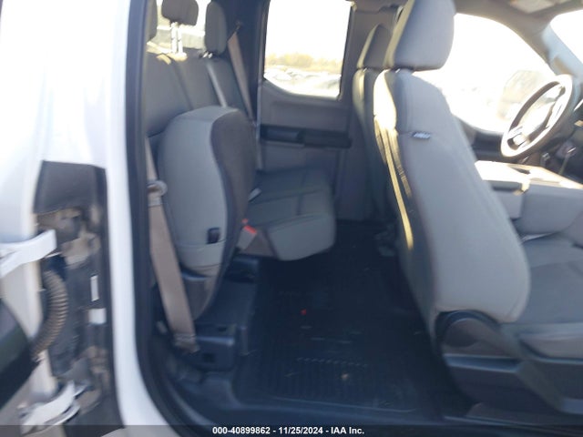 Ford F-350 Chassis Xl 2019 1FD7X3ET4KED15710 Image 8