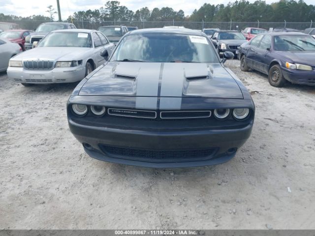 2C3CDZAG8GH138266 Dodge Challenger Sxt