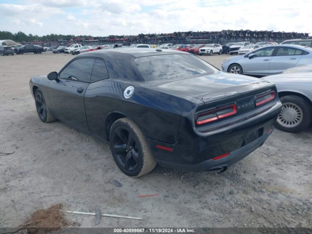 2C3CDZAG8GH138266 Dodge Challenger Sxt