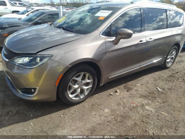 2018 CHRYSLER PACIFICA 2C4RC1EG6JR166959 Photo 1