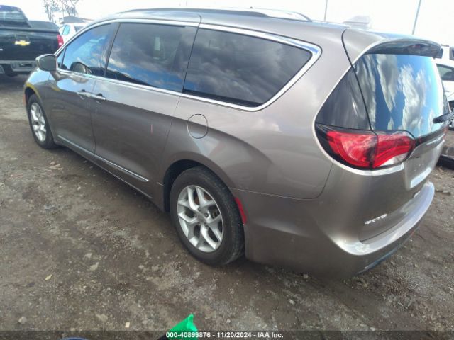 2018 CHRYSLER PACIFICA 2C4RC1EG6JR166959 Photo 2