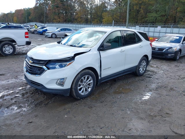 Chevrolet EQUINOX LS 2018 3GNAXHEV7JS577306 Image 2