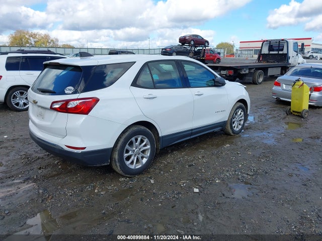 Chevrolet EQUINOX LS 2018 3GNAXHEV7JS577306 Image 4