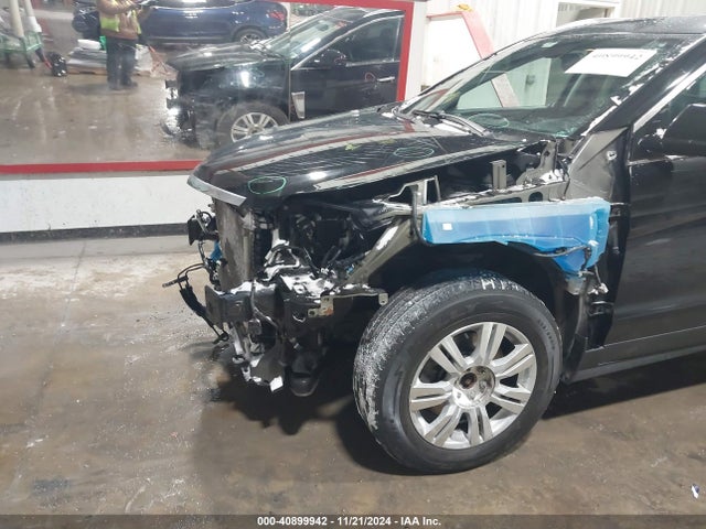 3GYFNBE30FS558422 Cadillac Srx Luxury Collection