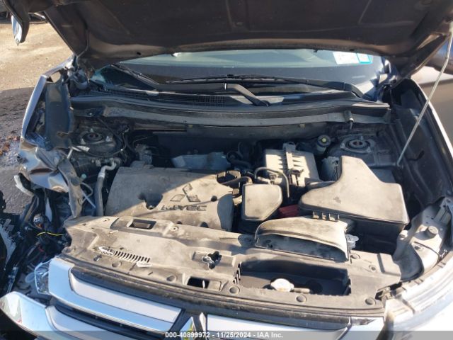 JA4AD3A34GZ042660 Mitsubishi Outlander Se