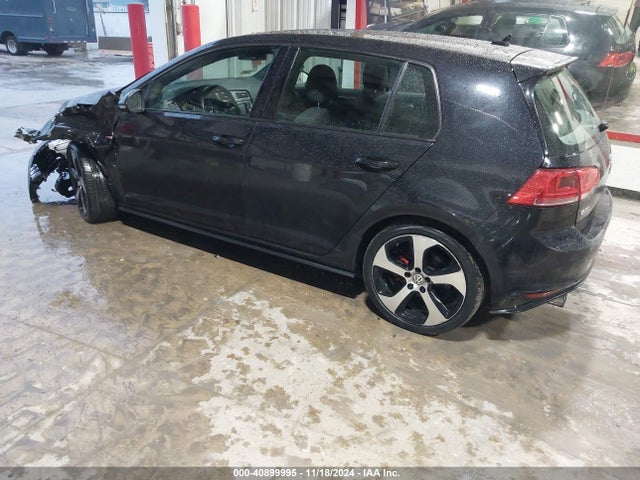 3VW5T7AU2FM076765 Volkswagen Golf Gti 2.0t S 4-door