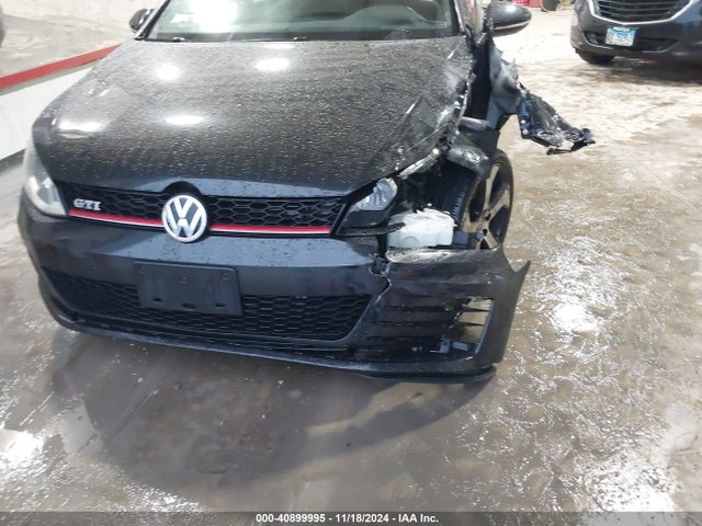3VW5T7AU2FM076765 Volkswagen Golf Gti 2.0t S 4-door
