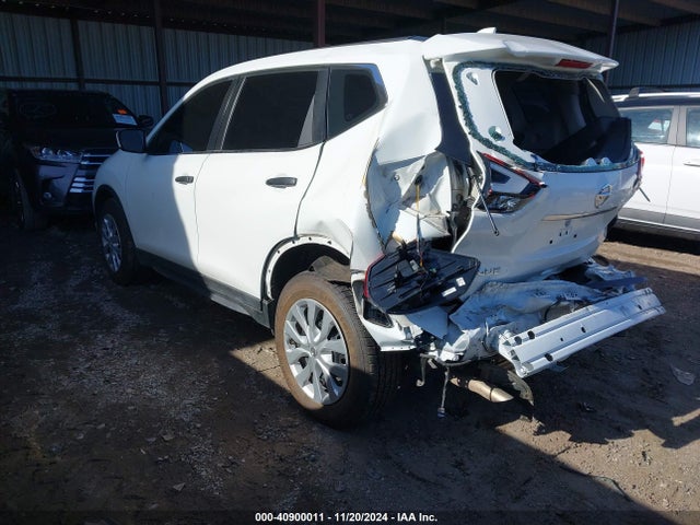 Nissan ROGUE S 2018 KNMAT2MT8JP555654 Image 3