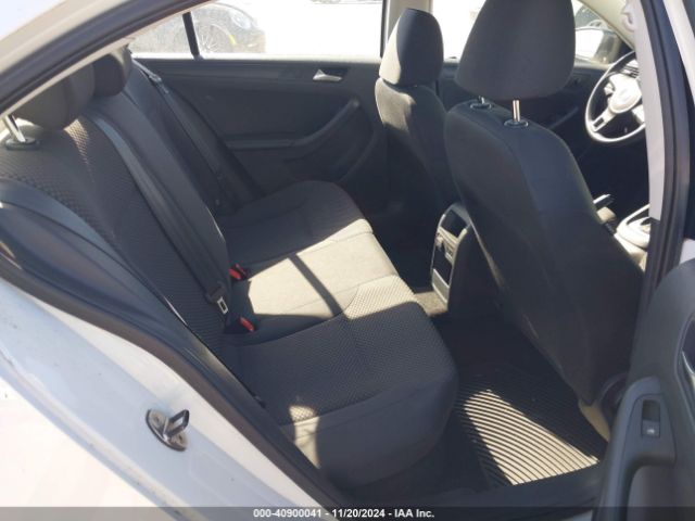 3VW2K7AJXEM333715 Volkswagen Jetta 2.0l S
