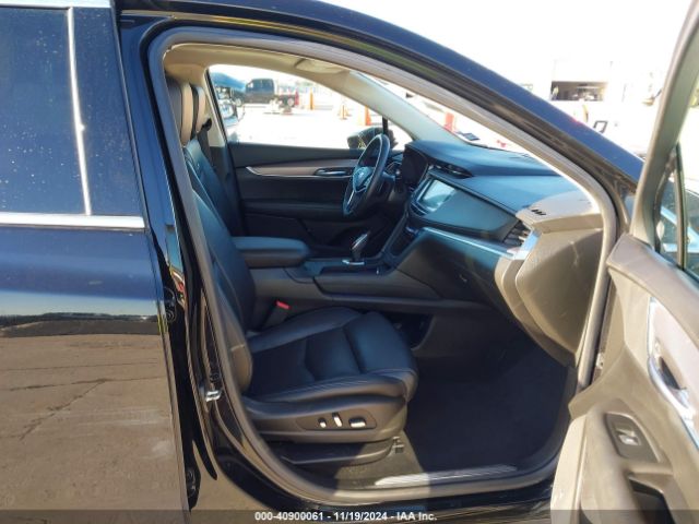 1GYKNBRSXHZ214019 Cadillac XT5 LUXURY