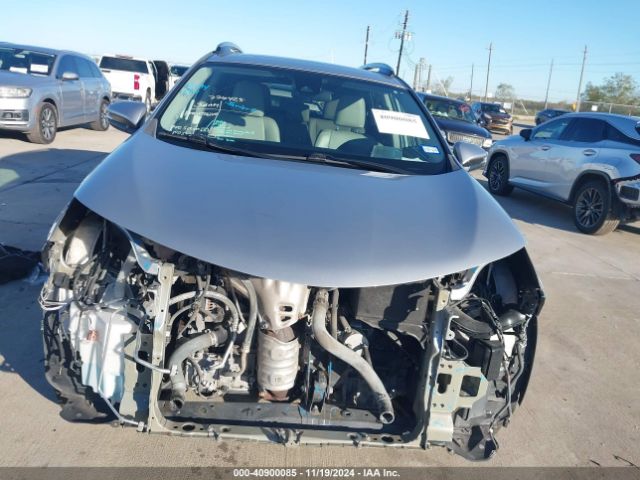 2T3WFREV1JW425497 Toyota Rav4 Adventure/xle