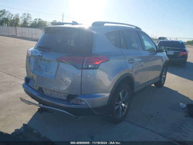 2T3WFREV1JW425497 Toyota Rav4 Adventure/xle
