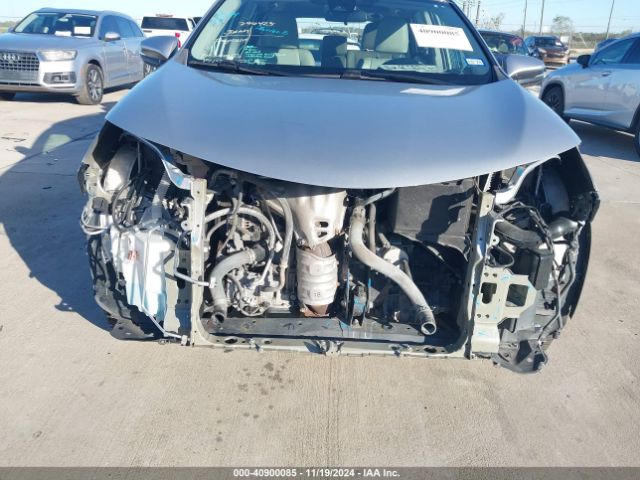 2T3WFREV1JW425497 Toyota Rav4 Adventure/xle