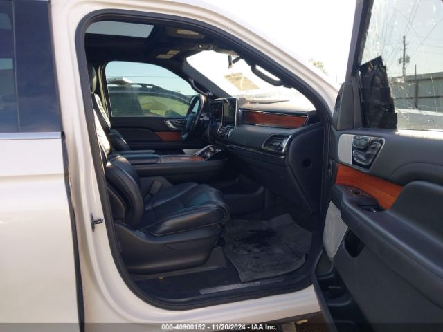 5LMJJ2LT2KEL09194 Lincoln Navigator Reserve