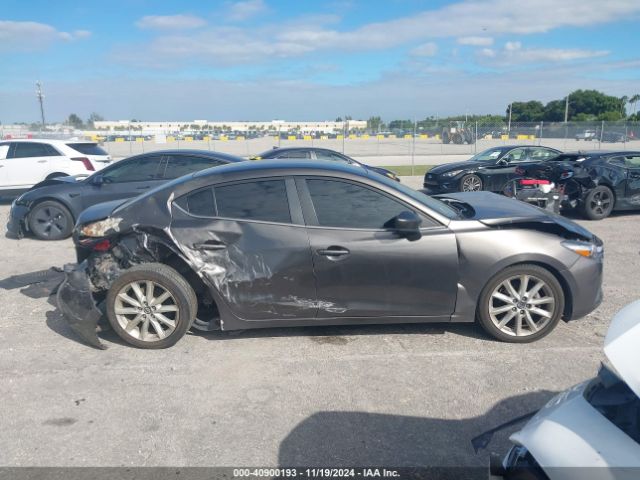 3MZBN1V76HM112250 Mazda Mazda3 Touring