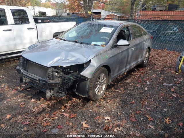 Hyundai SONATA SE 2015 5NPE24AF4FH052186 Image 2