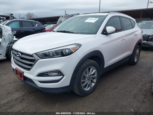 Hyundai TUCSON SE 2016 KM8J3CA45GU190326 Image 2