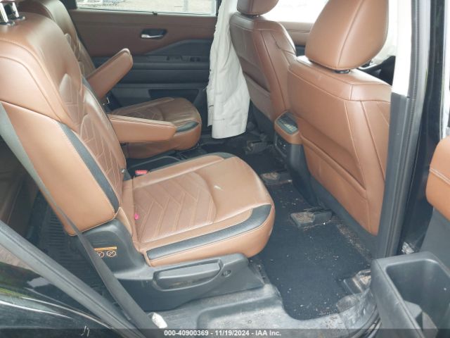 5N1DR3DK1NC268366 Nissan Pathfinder Platinum 4wd