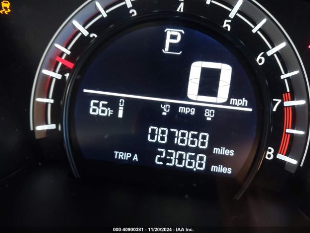 2HKRW5H37JH414172 Honda CR-V LX