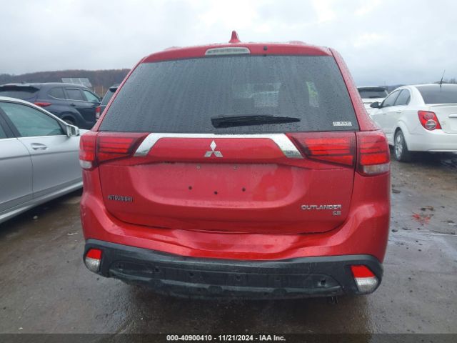 JA4AZ3A37KZ016158 Mitsubishi Outlander Se
