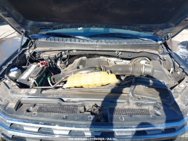 1FMJU1HT9JEA33687 Ford Expedition Xlt