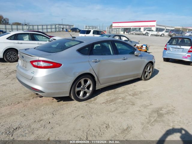 3FA6P0HD4GR362300 Ford FUSION SE